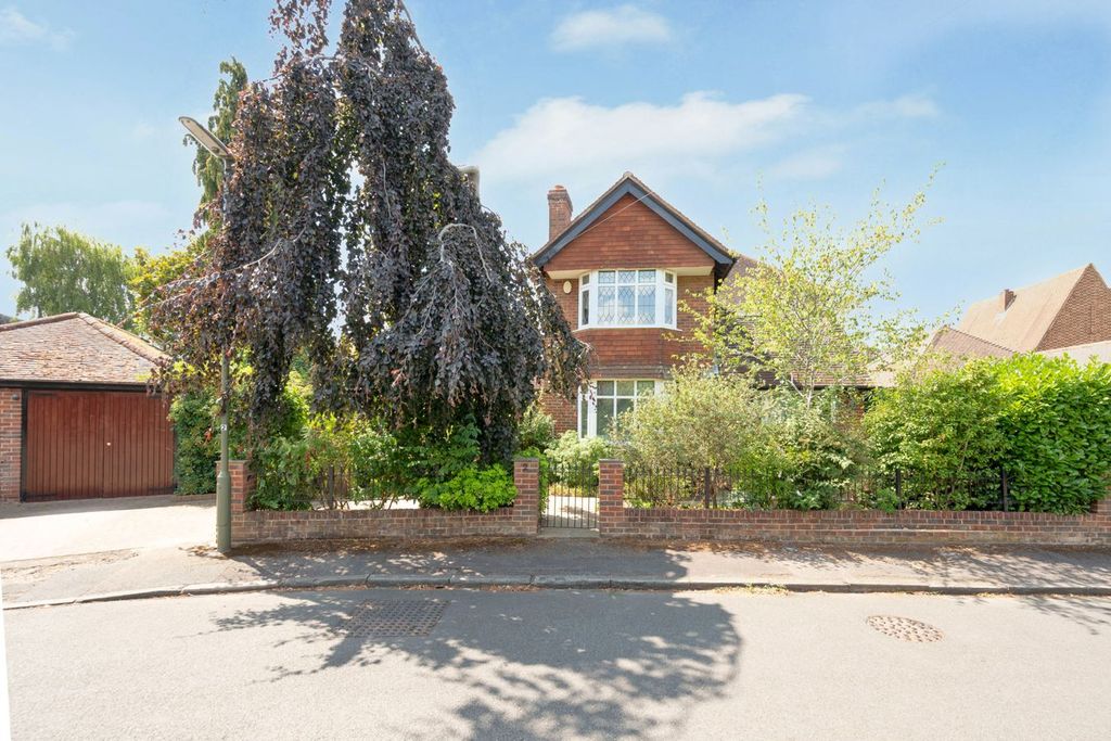 Property photo 1 of 19
