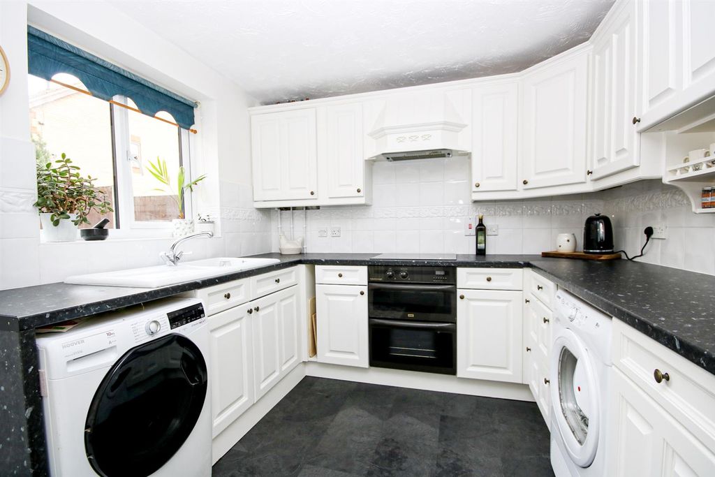 Property photo 2 of 19 3-Img_8666.Jpg