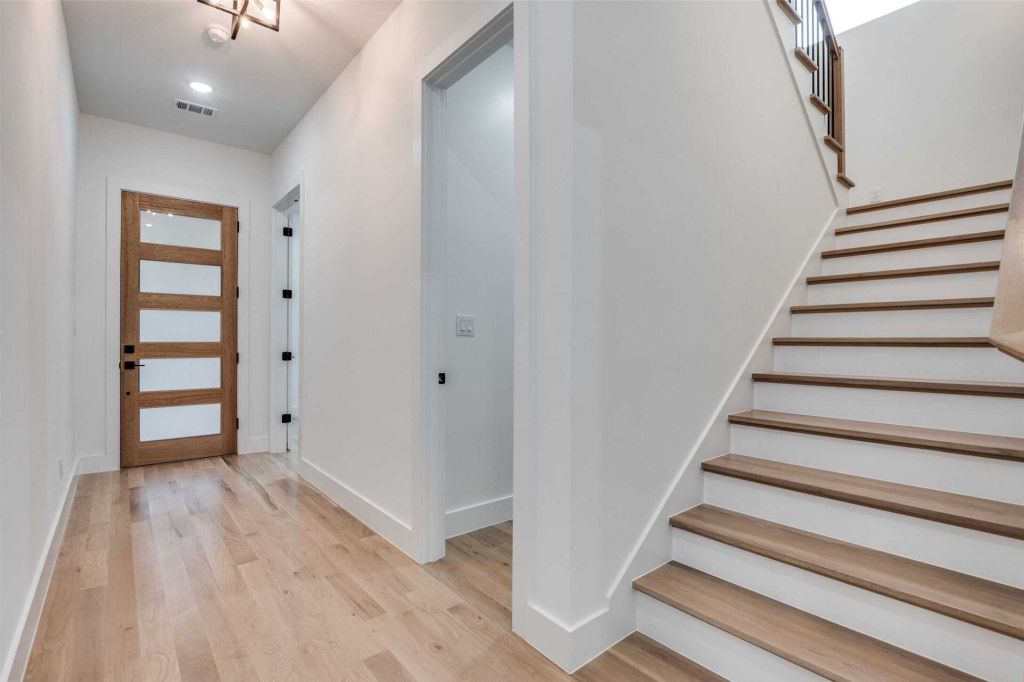 Property photo 3 of 27 <Alttext/>