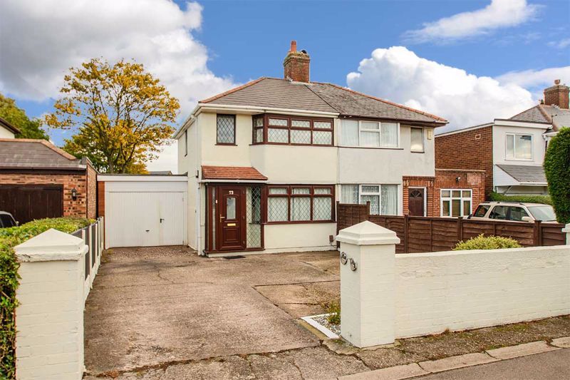 Property photo 1 of 19 Photo 4