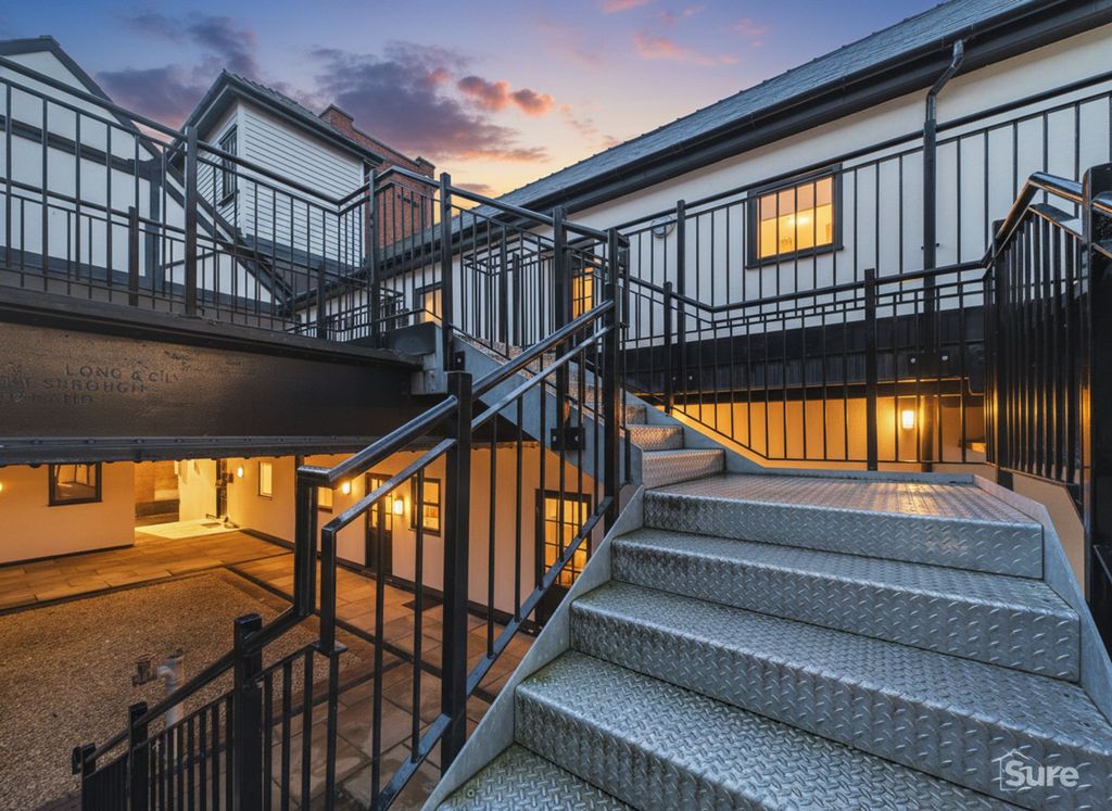 Property photo 1 of 11 Exterior