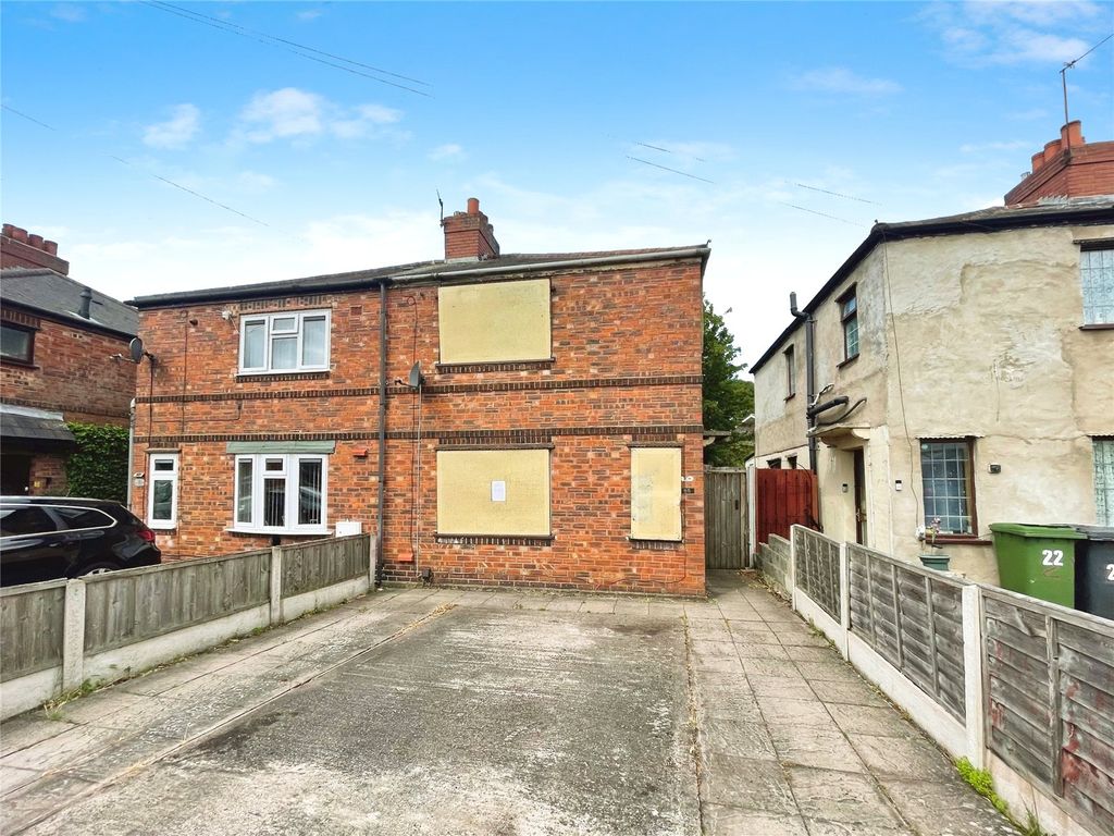 Property photo 1 of 9 External