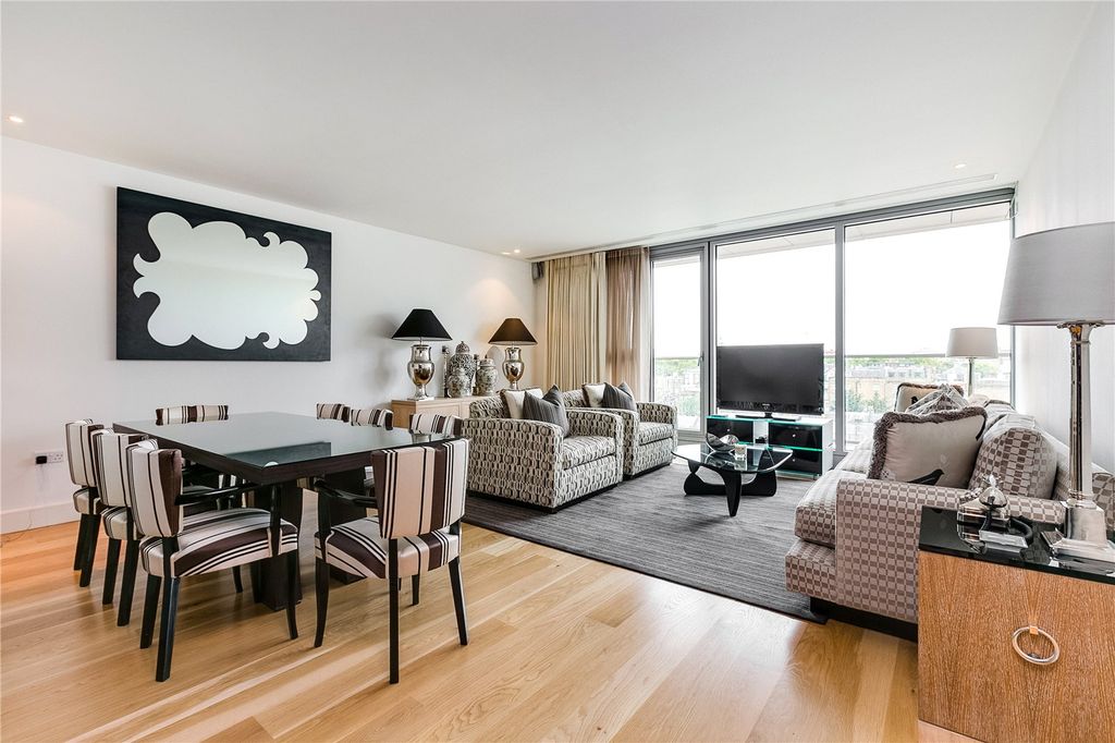 Property photo 1 of 16 Picture No. 02