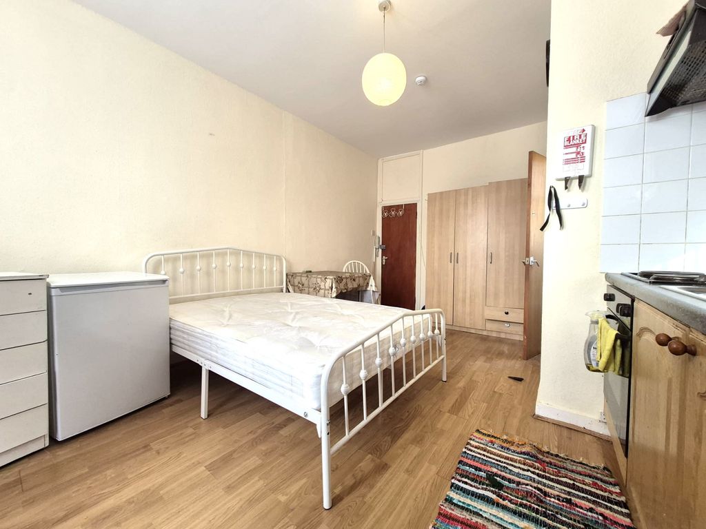 Property photo 3 of 4 Gallery