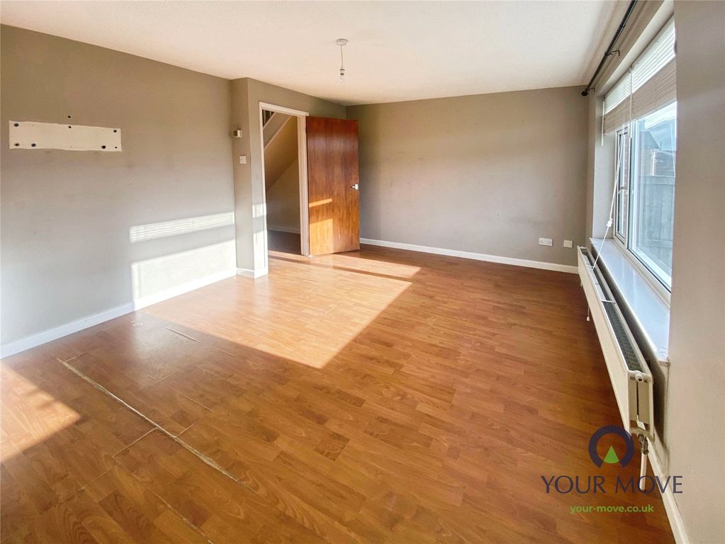 Property photo 2 of 12 Picture No. 13