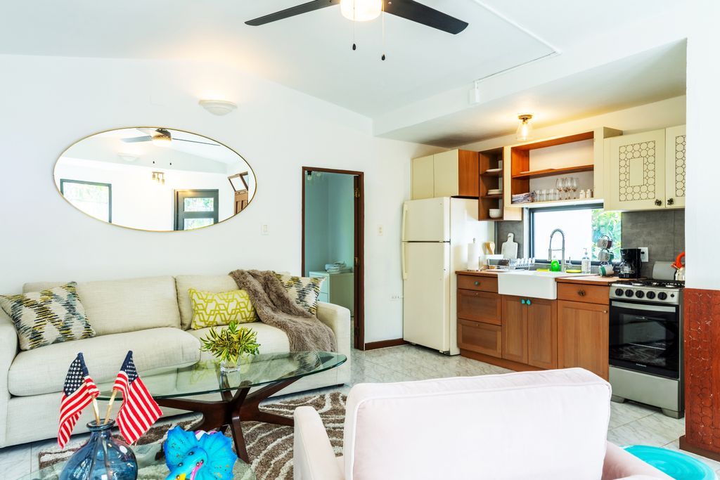 Property photo 2 of 47