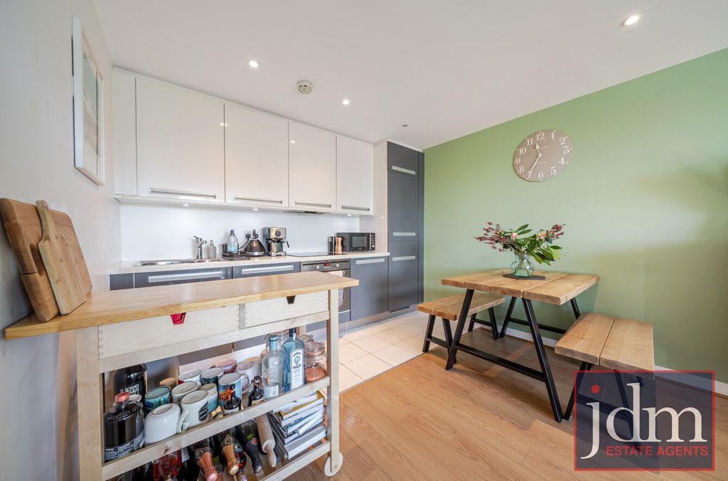 Property photo 2 of 9 6952De97-49E3-4Fc...