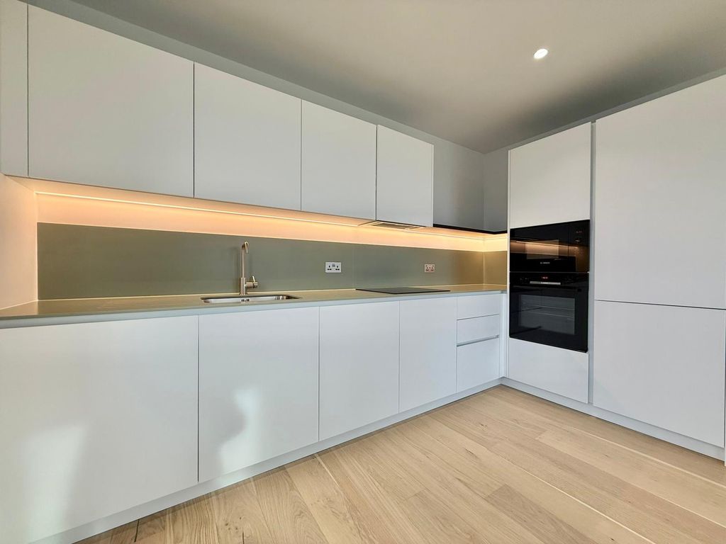 Property photo 3 of 22 Gallery