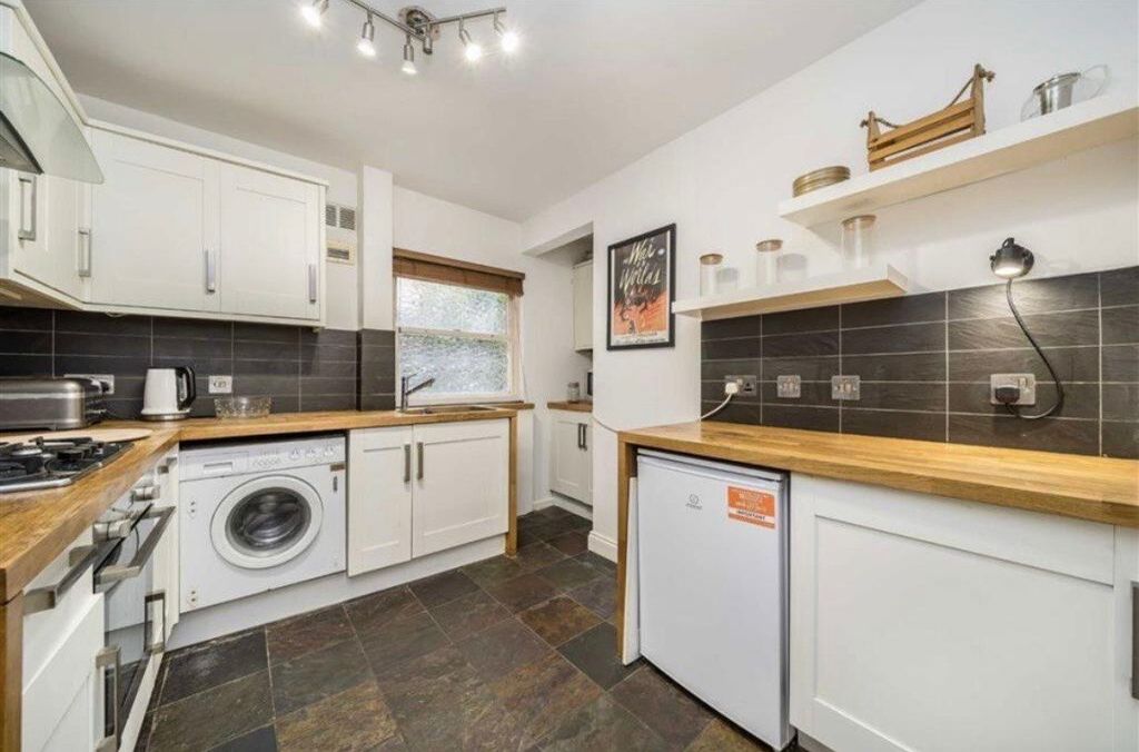 Property photo 3 of 7 Picture No. 09