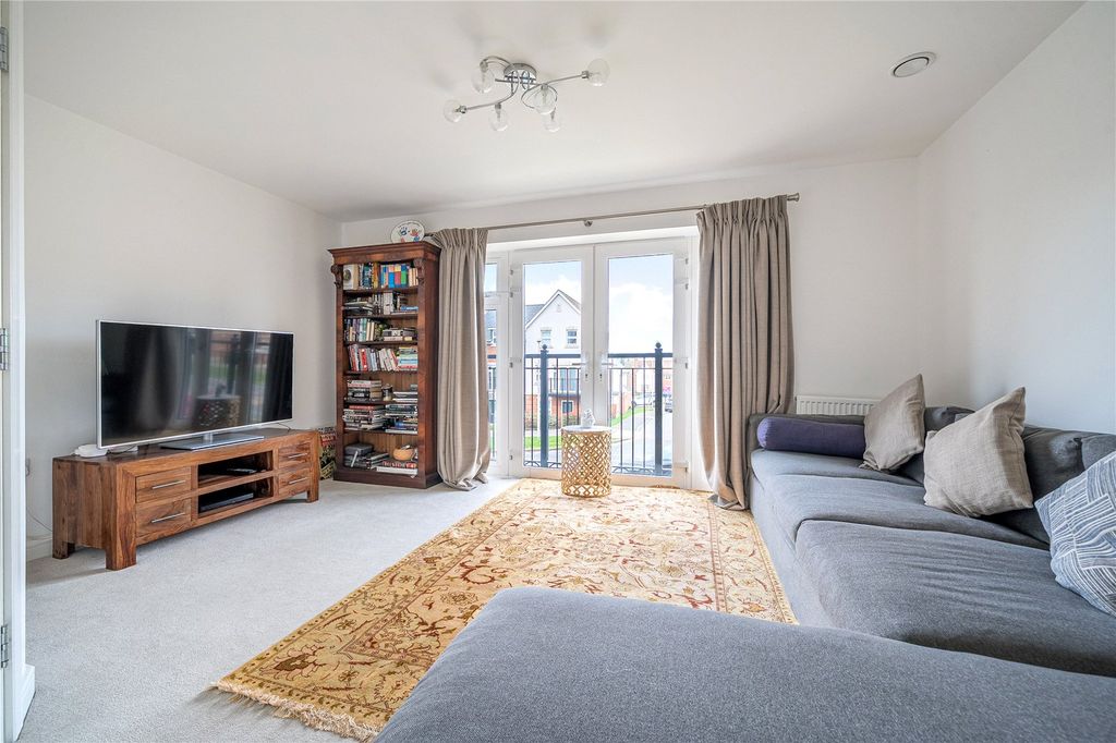 Property photo 3 of 15 Picture No. 44