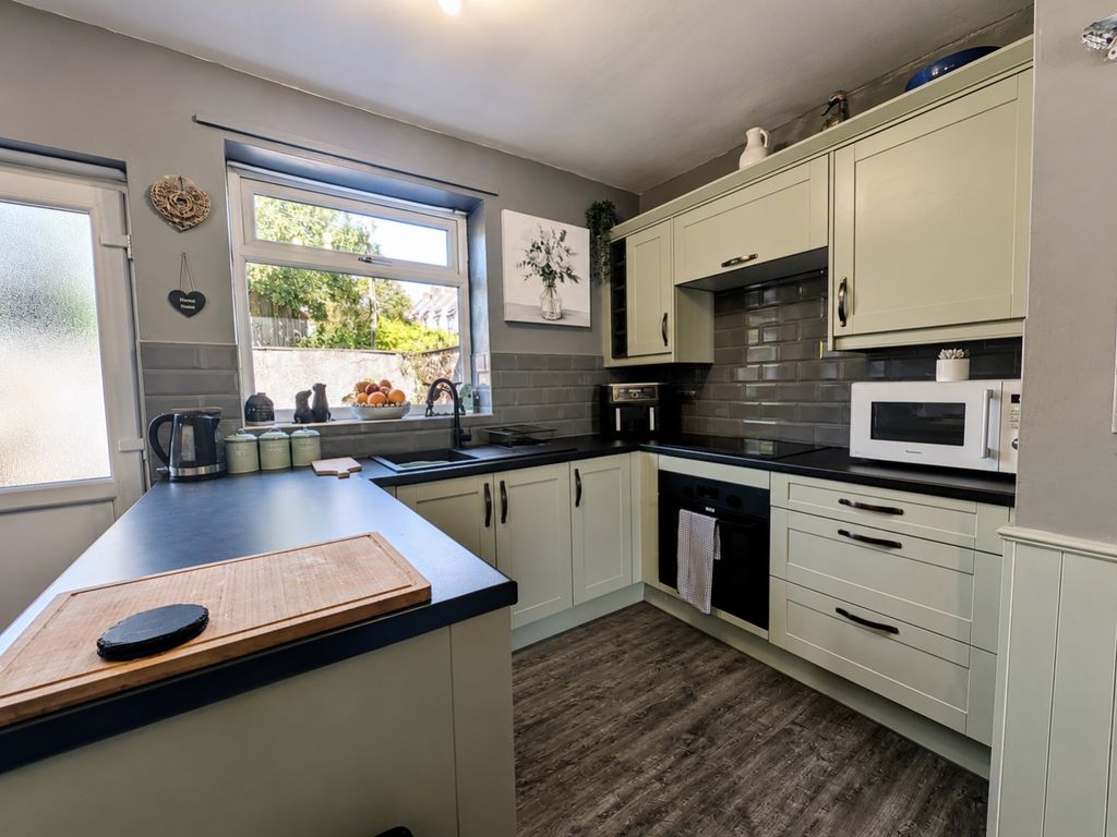 Property photo 3 of 10 2d9Ea490-Ef01-4Fea-A631-Af634c818361