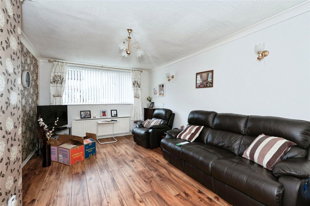 Property photo 2 of 15 Living Room