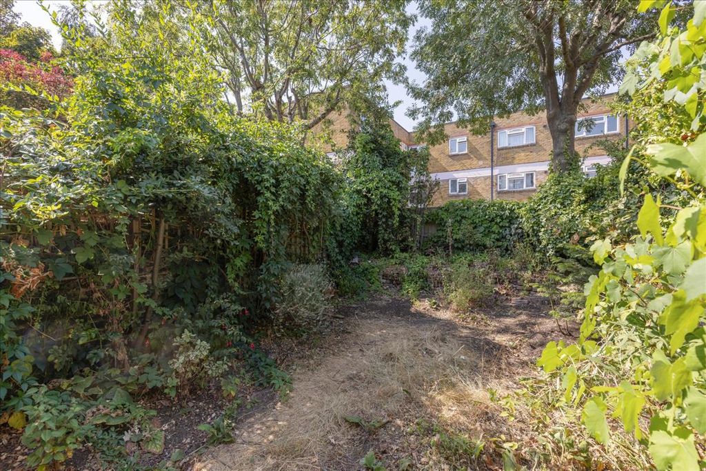 Property photo 2 of 9