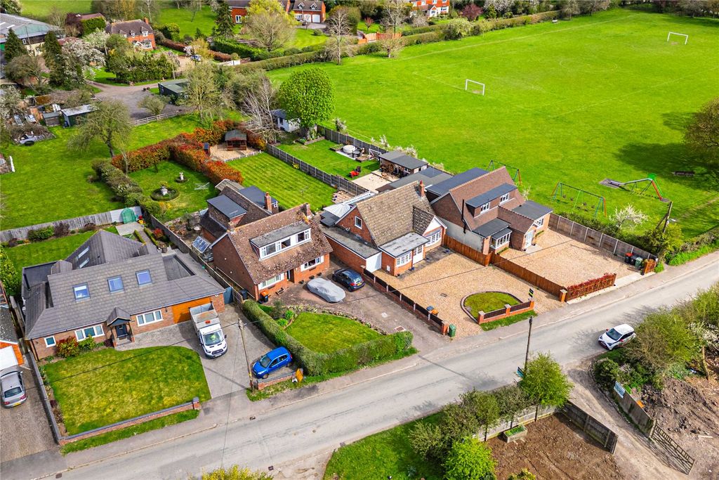 Property photo 1 of 27 Picture No. 40