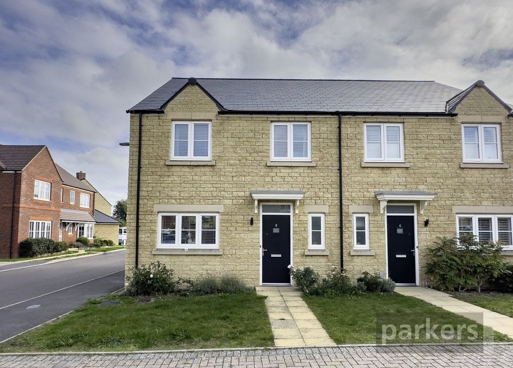 Property photo 1 of 25 Front External