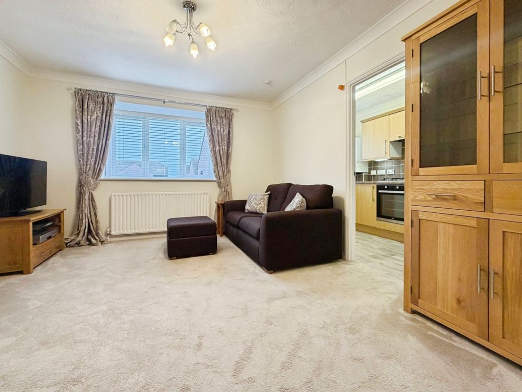 Property photo 3 of 17