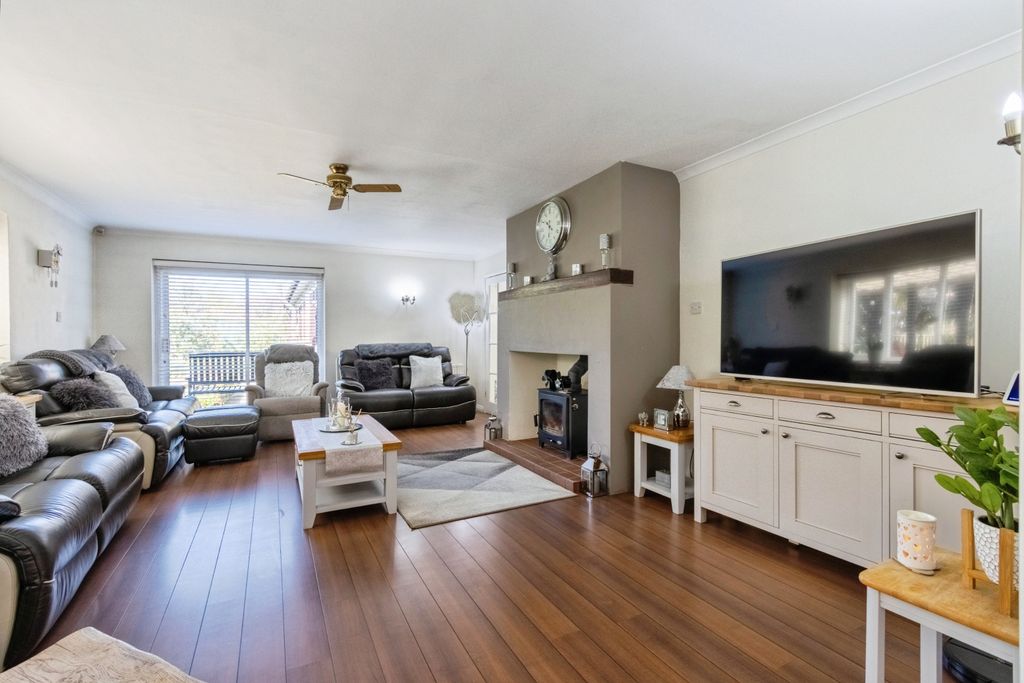 Property photo 3 of 24 Img_5924-Hdr