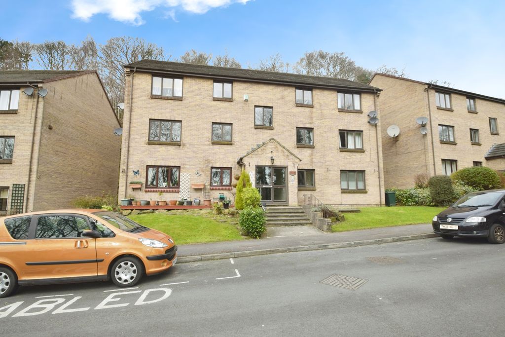 Property photo 1 of 10 0A5Eacd7-Front