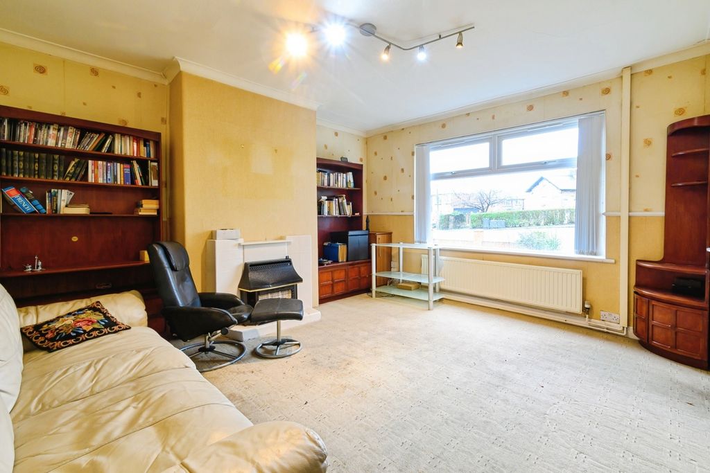 Property photo 2 of 19 Living Room