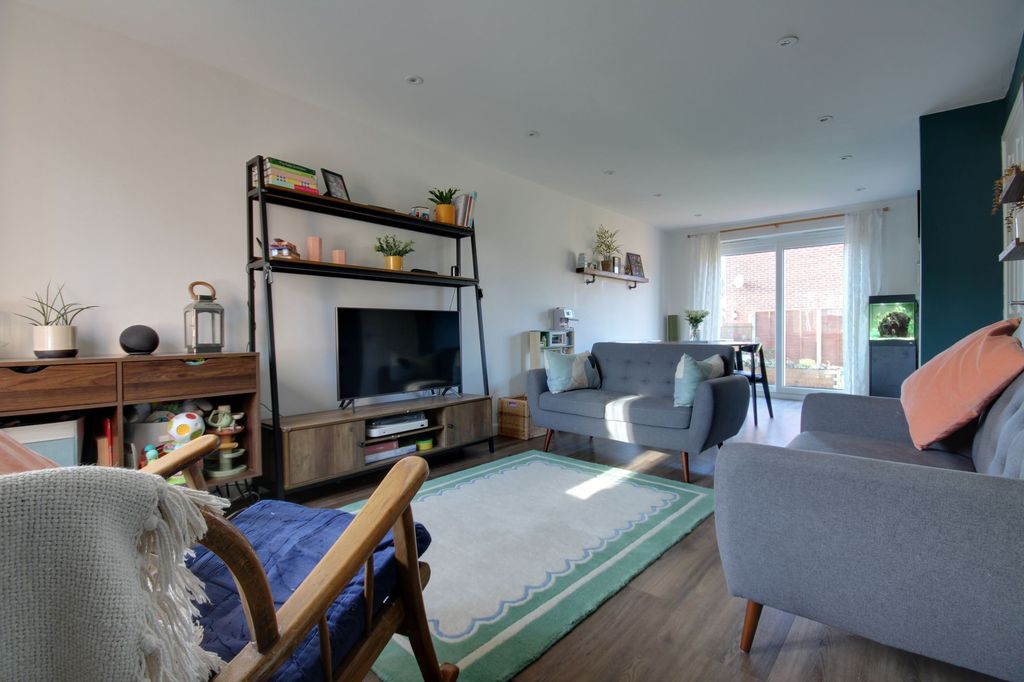 Property photo 2 of 13 Living Room