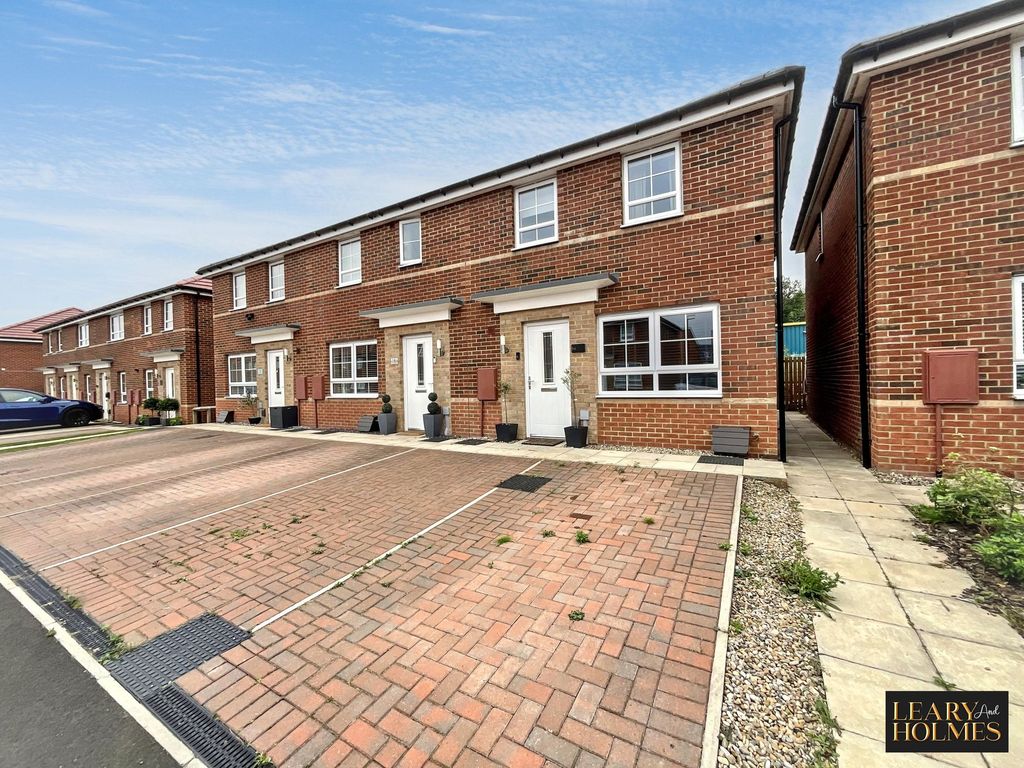 Property photo 1 of 25