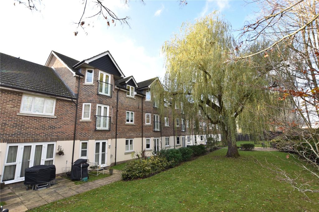 Property photo 1 of 11 Picture No. 16