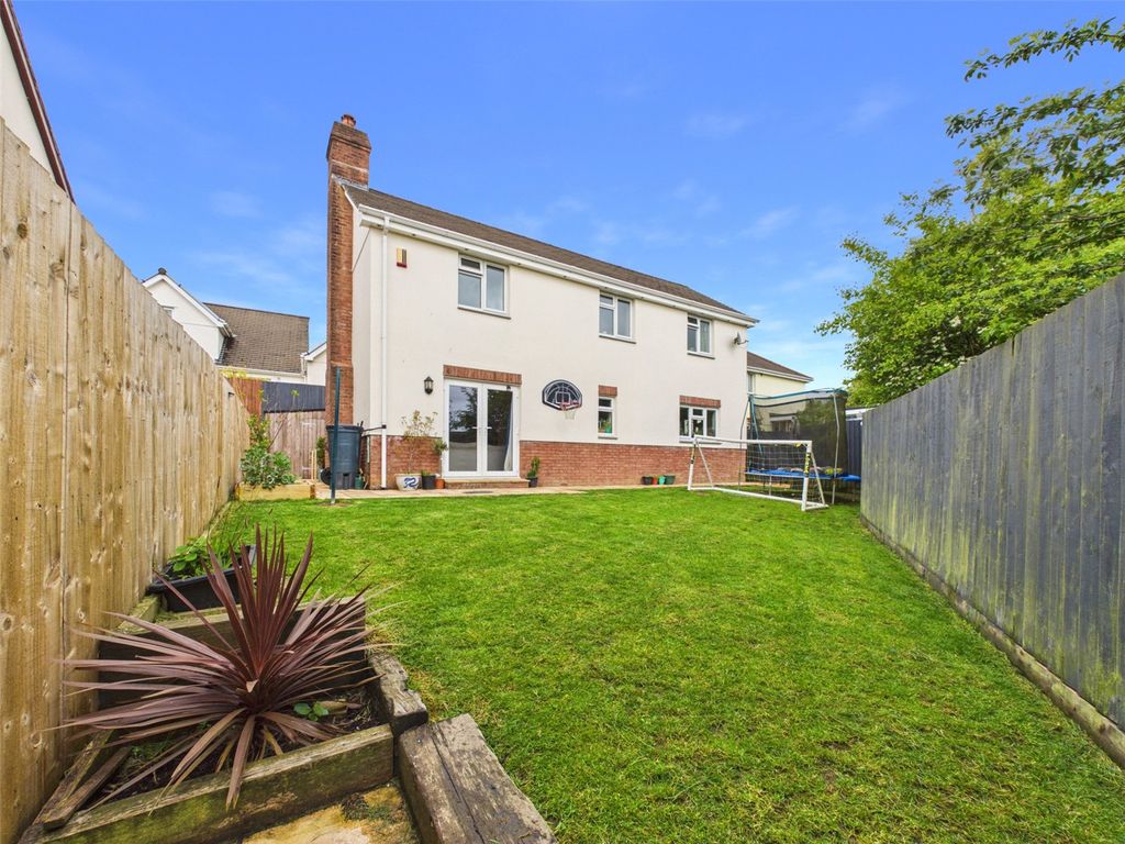 Property photo 1 of 22 Picture No. 24