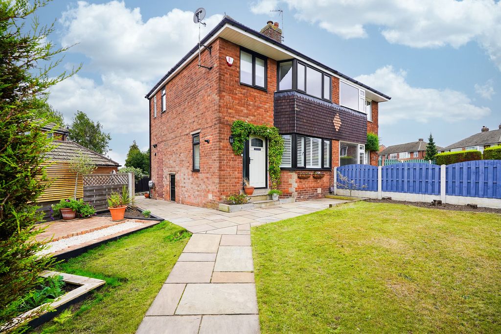 Property photo 1 of 23