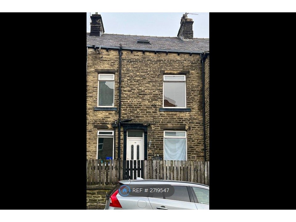 Property photo 2 of 14