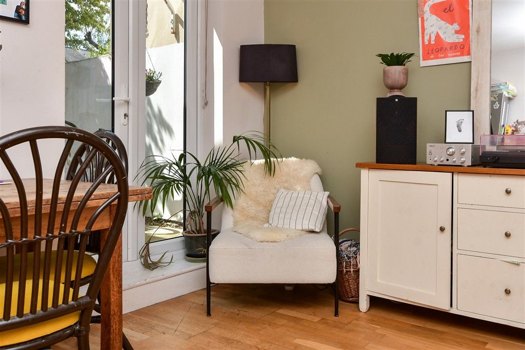 Property photo 3 of 14 Internal Lifestyle Photograph