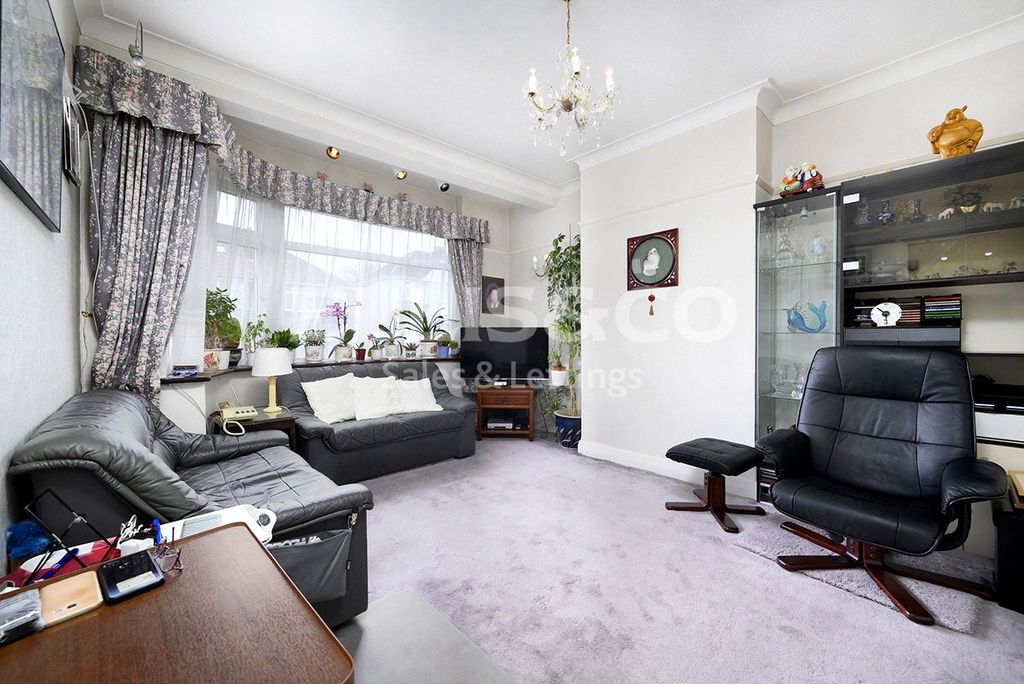 Property photo 3 of 16 Picture No. 03