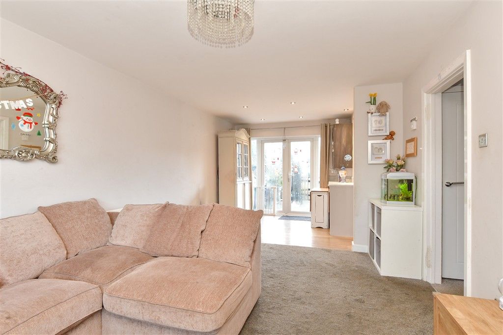 Property photo 2 of 9 Dining Area