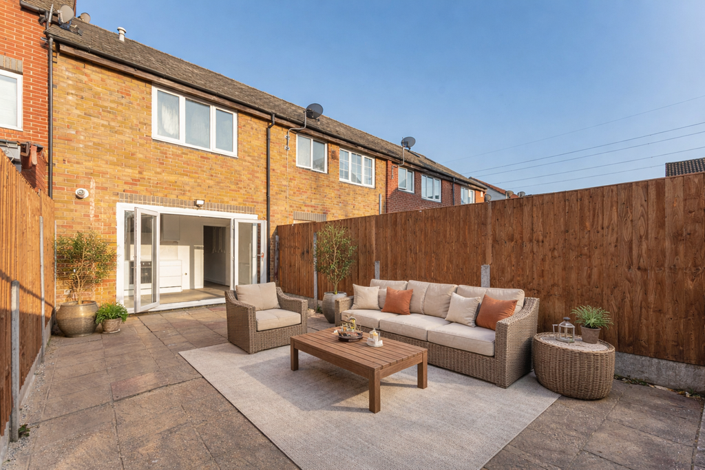 Property photo 3 of 11