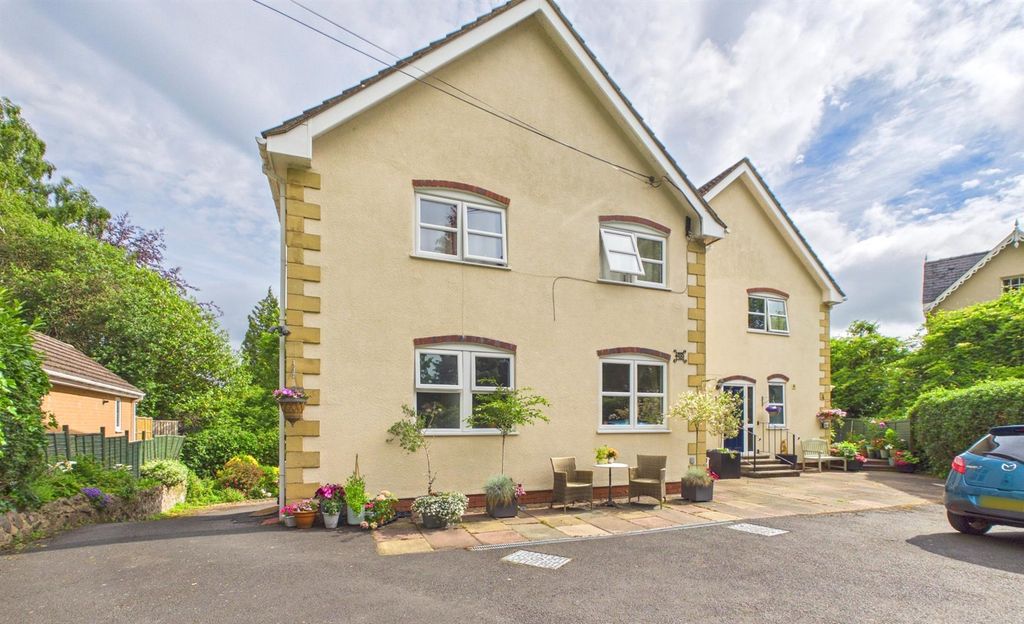 Property photo 1 of 18 Fr1.Jpg