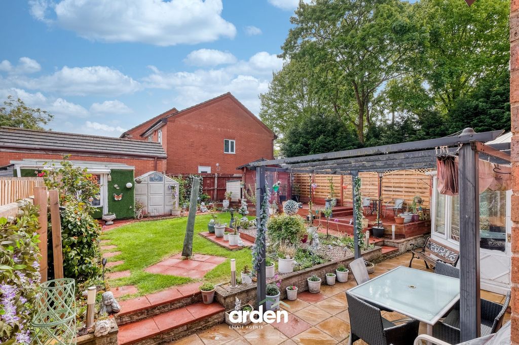 Property photo 2 of 15