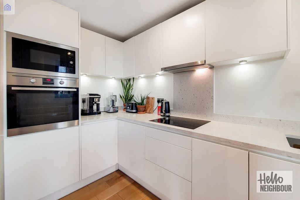 Property photo 3 of 13 Photo 2