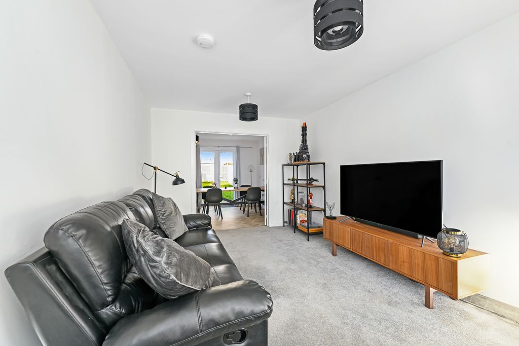 Property photo 3 of 26 Property Image 3