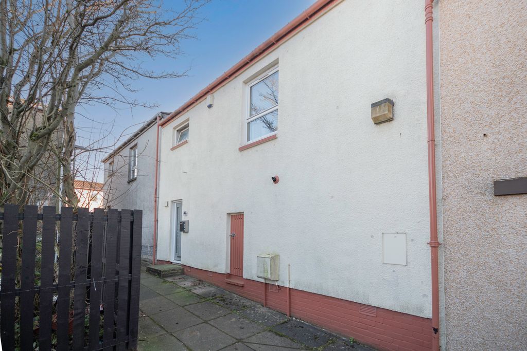 Property photo 1 of 15 Front