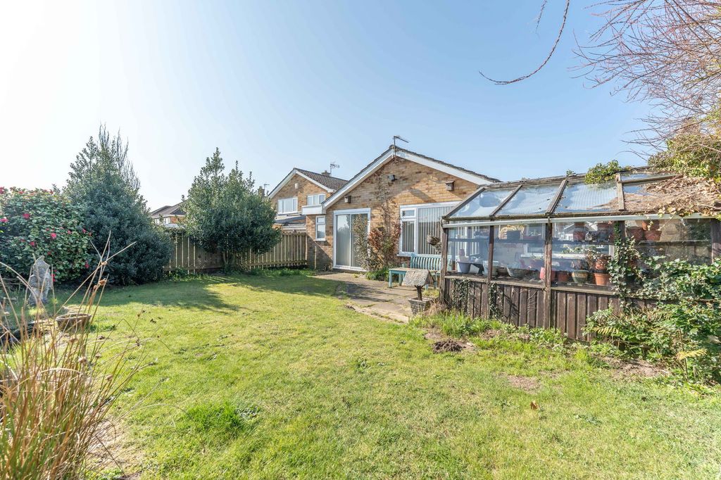 Property photo 2 of 13