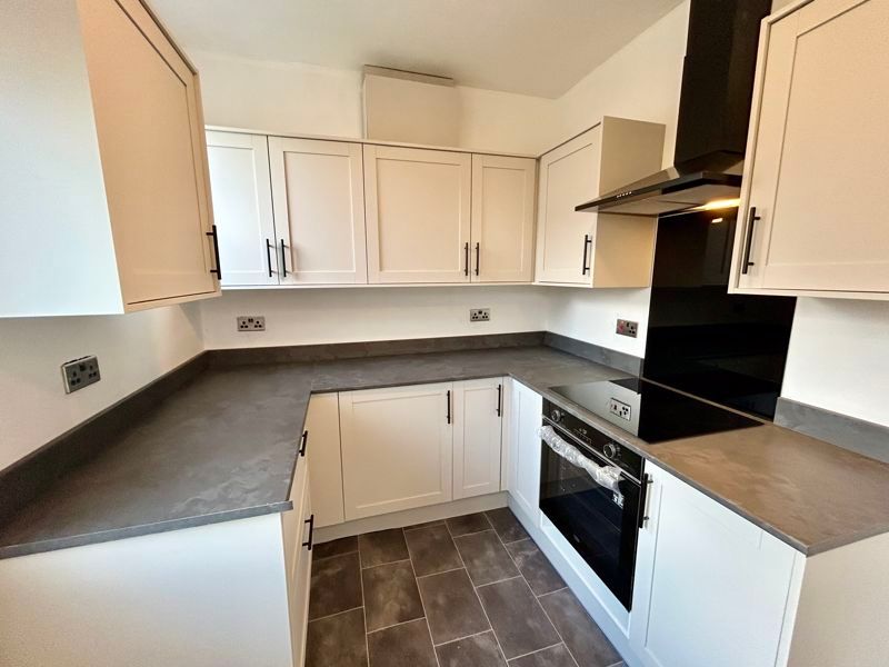 Property photo 2 of 11 Photo 2