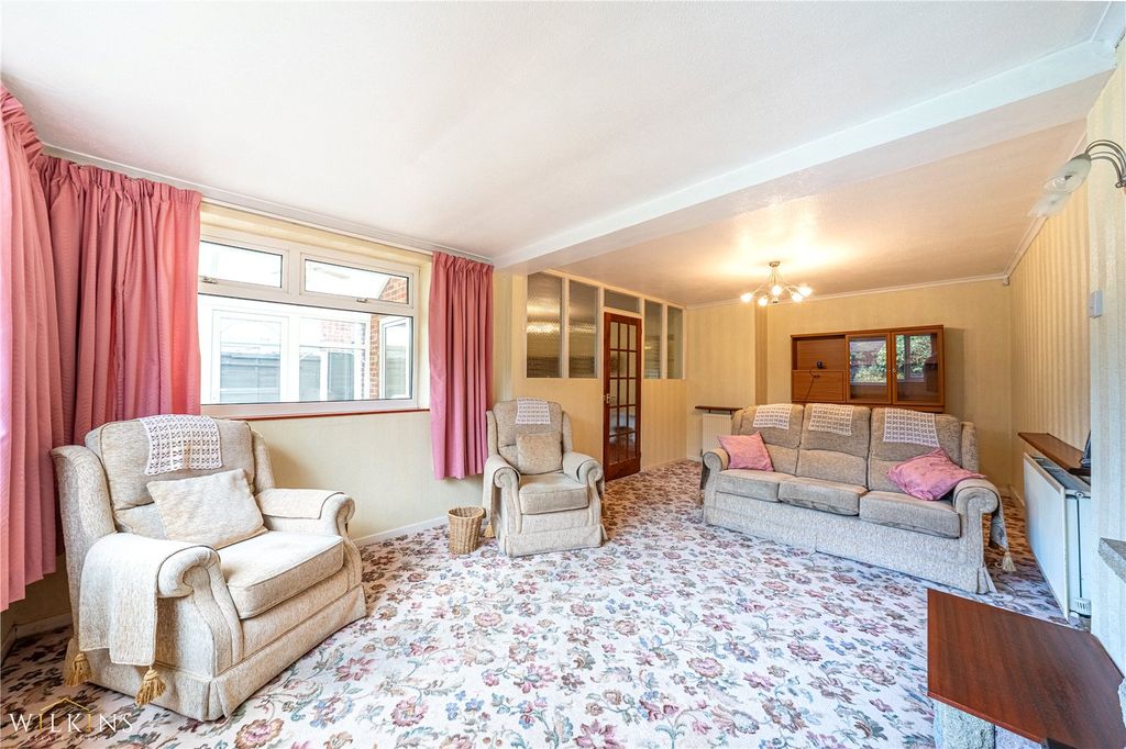 Property photo 2 of 31 Picture No. 20