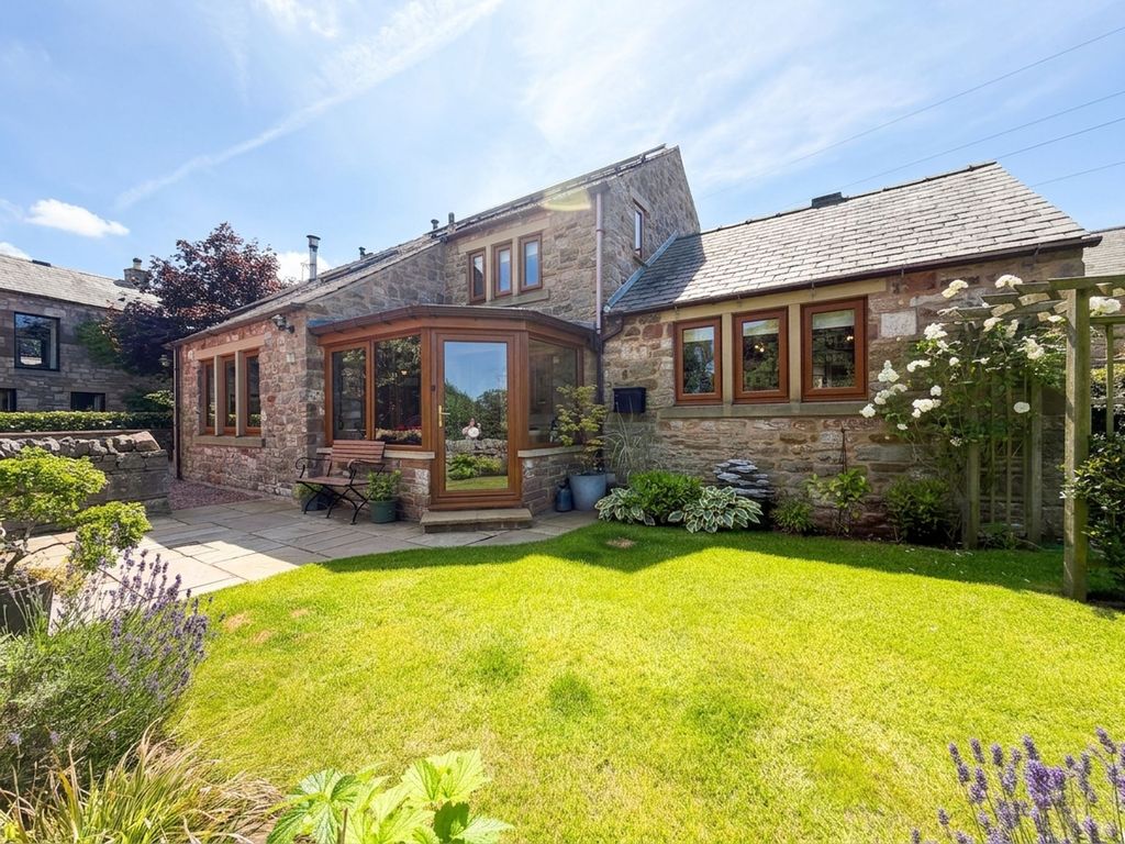 Property photo 1 of 24 Front