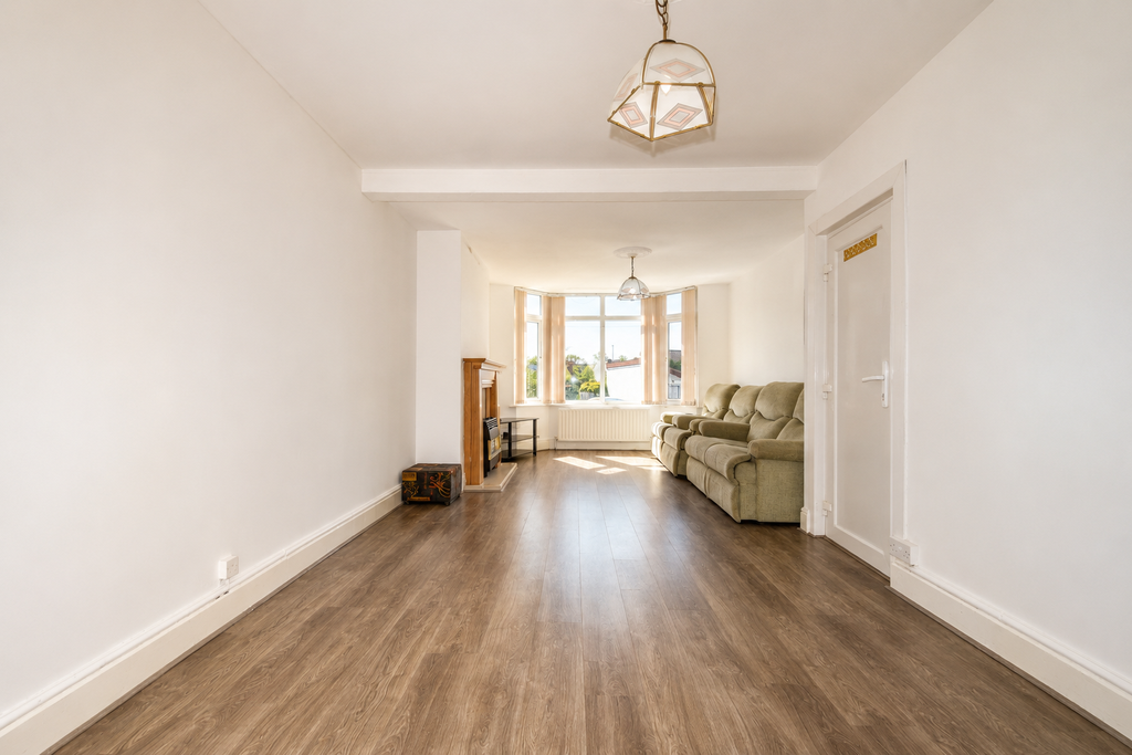 Property photo 3 of 15 LV2