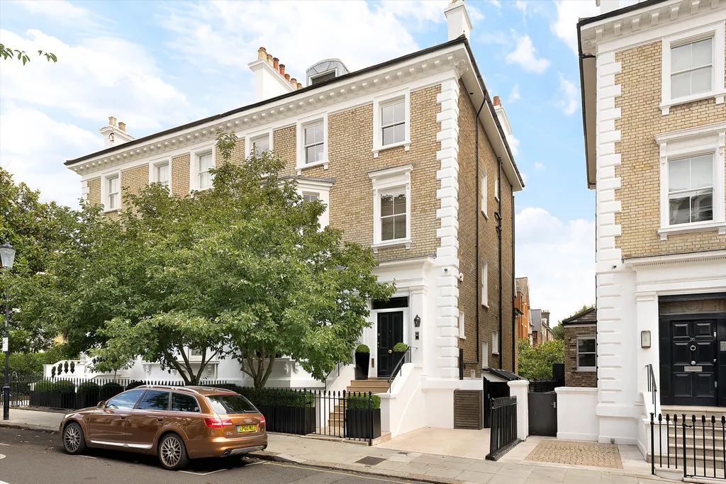 House in London, Kensington - More