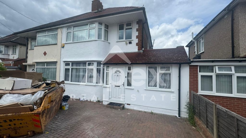 Property photo 1 of 15 Whatsapp Image 2025-05-29 At 15.30.21_98c6E3F6