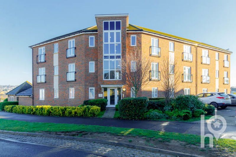 Property photo 3 of 8 Photo 8