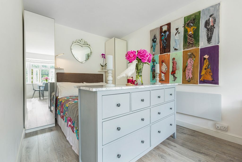 Property photo 3 of 14 Kfh-9_Marlborough_Co