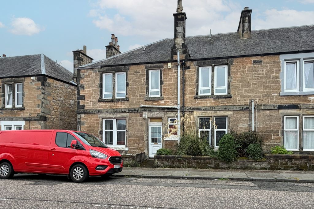 Property photo 1 of 12