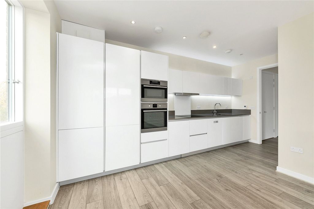 Property photo 3 of 11 Picture No. 04