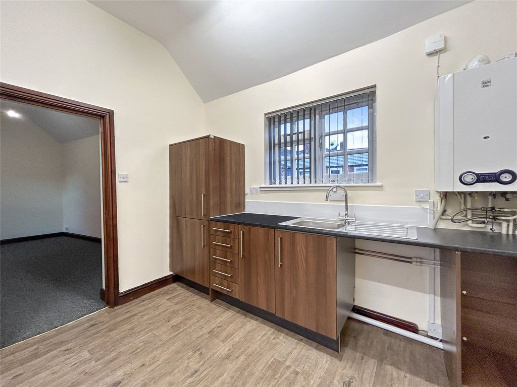 Property photo 3 of 9 Picture No. 08